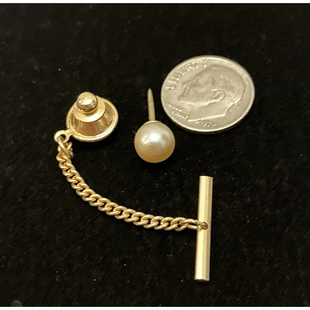 VTG Faux Solitaire Pearl Gold Tone Tie Tack & Chain Men’s Estate Jewelry